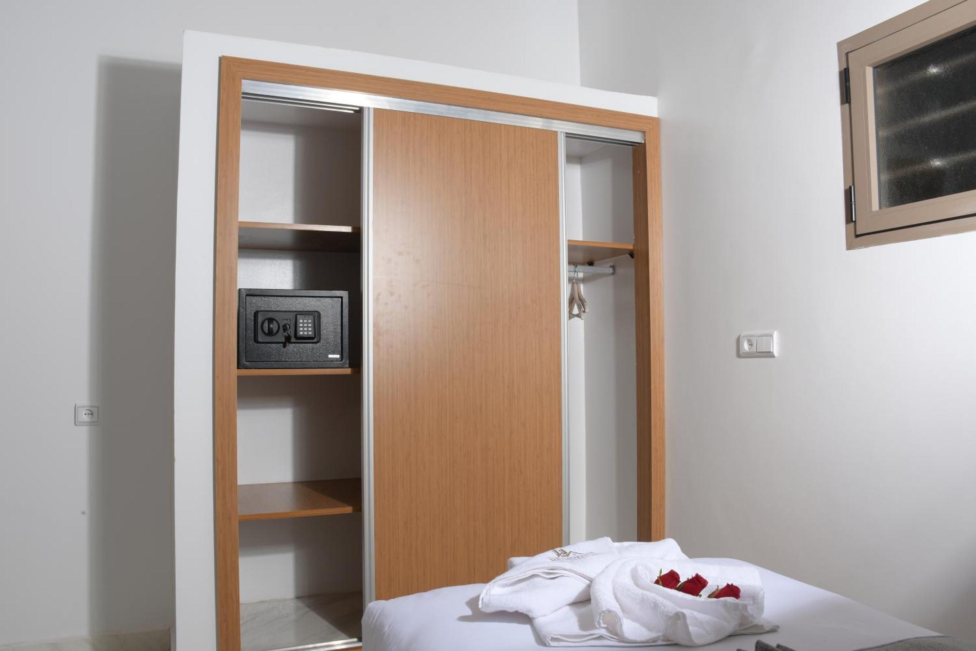 Hotel Apartment America Dachla Exteriér fotografie